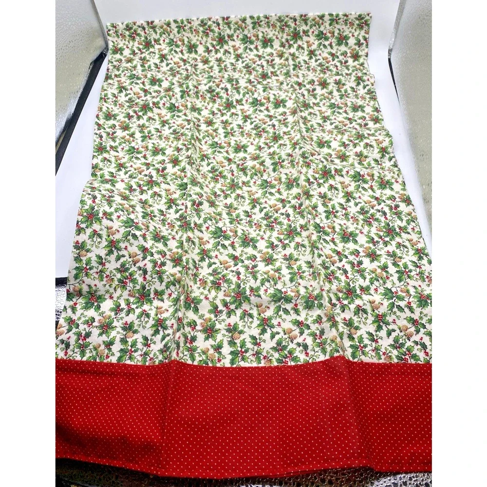 Vintage Christmas Tea Towel Handmade Holly Ivy & Berries White Green Red Cottage